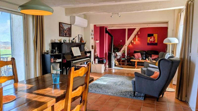 Maison ancienne - 151 m² - 6 pièces