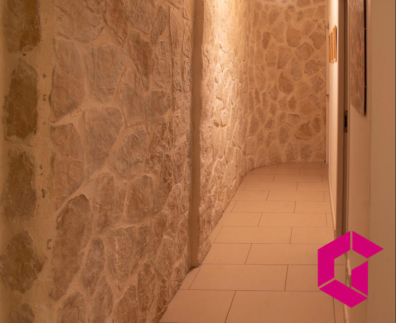 Maison - 322 m² - 6 pièces