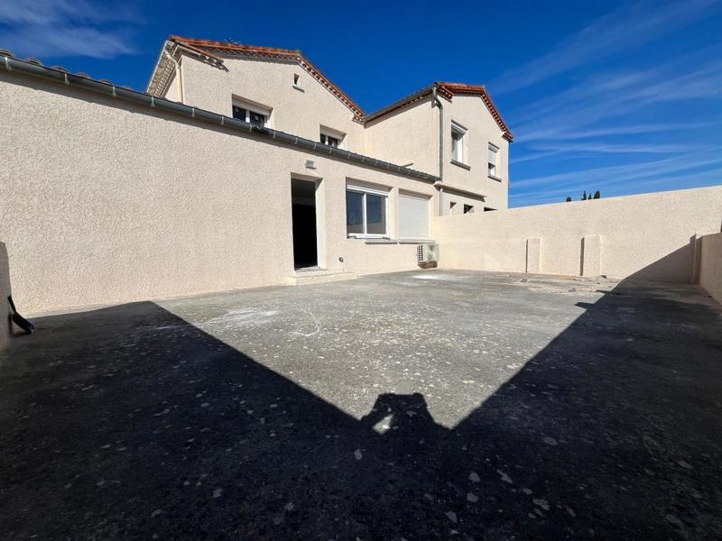 Maison - 95 m² - 4 pièces