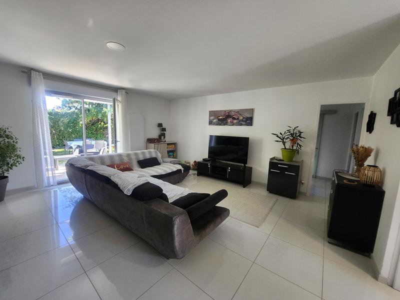 Maison - 102 m² - 6 pièces