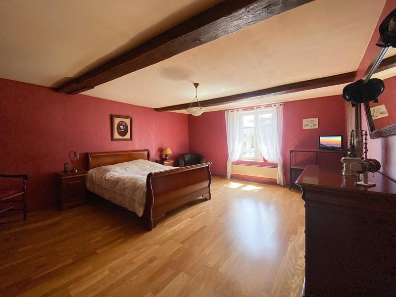 Maison - 142 m² - 5 pièces