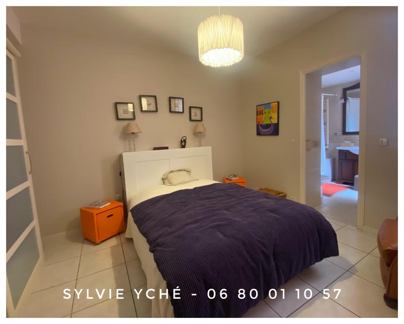 Maison de ville - 160 m² - 6 pièces