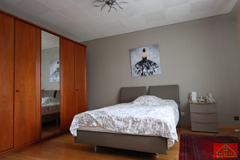 Maison - 181 m² - 5 pièces