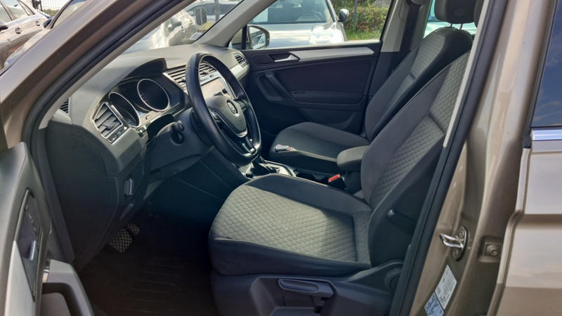 Volkswagen Tiguan Business 2.0 tdi 150 dsg7 confortline