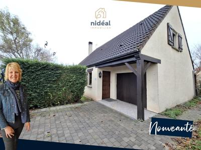 Maison - 99 m² - 5 pièces