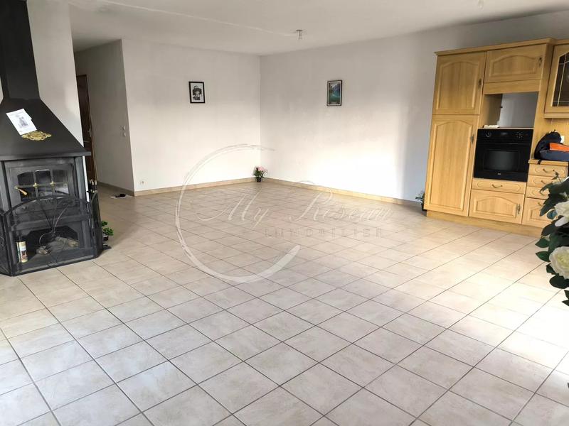 Villa - 90 m² - 4 pièces