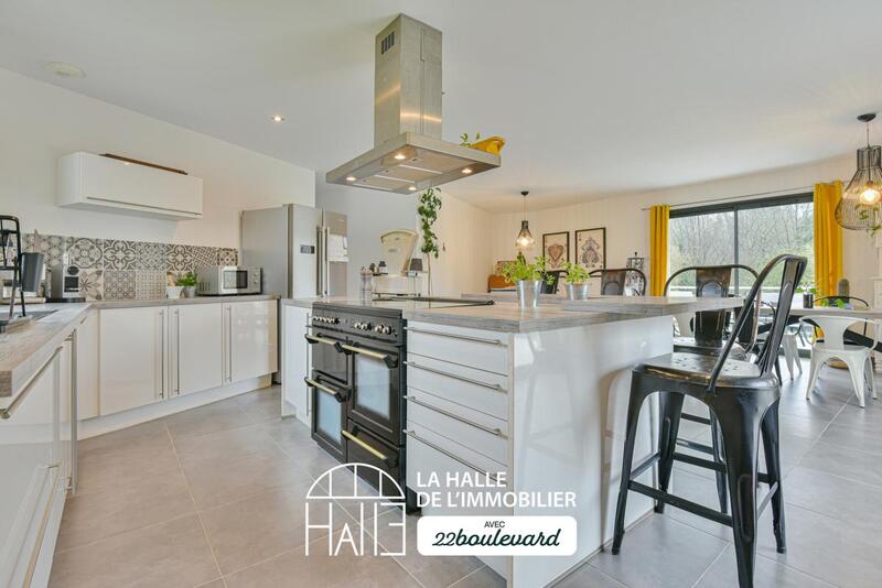 Pavillon - 162 m² - 7 pièces