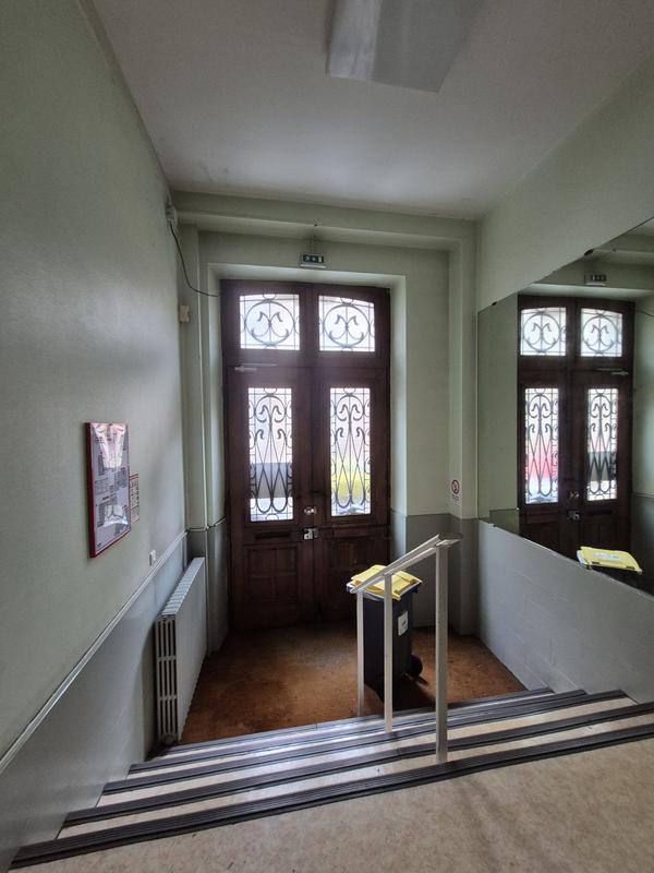 Immeuble - 1 276 m²