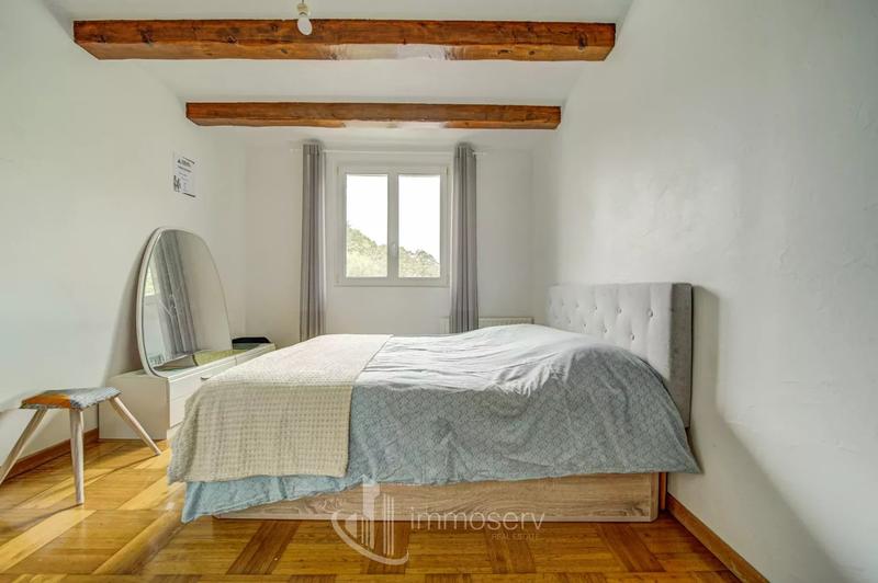 Maison - 138 m² - 6 pièces