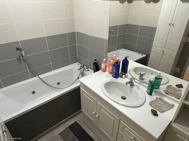 Maison ancienne - 190 m² - 7 pièces