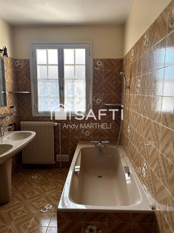 Maison - 105 m² - 4 pièces