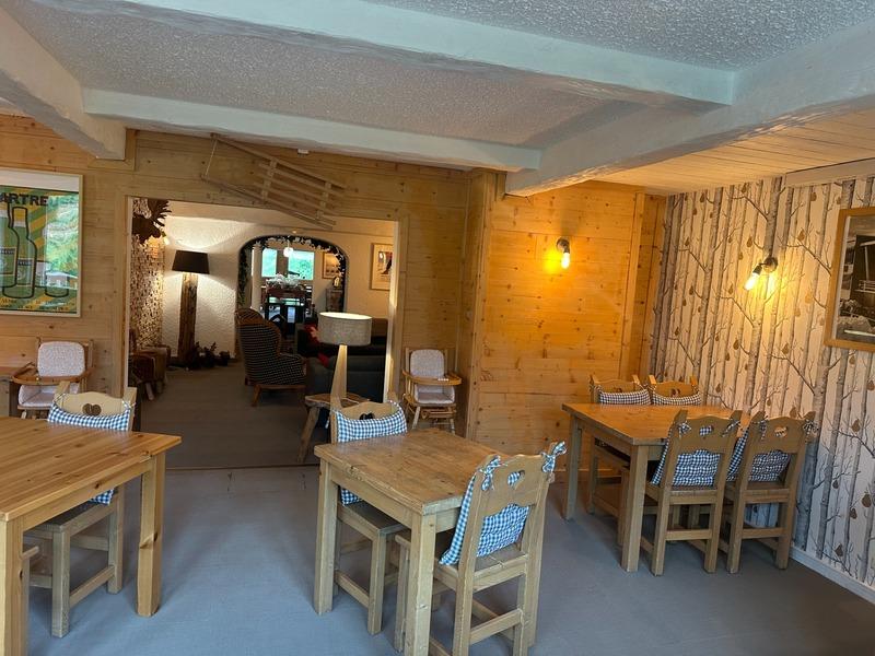 Fonds de commerce - 1 492 m²