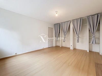 Maison - 136 m² - 5 pièces