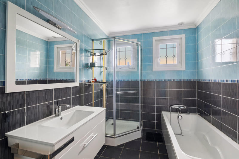 Maison - 156 m² - 7 pièces