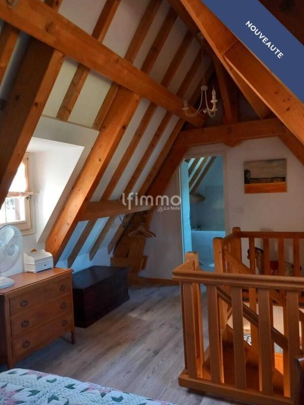 Maison - 329 m² - 16 pièces