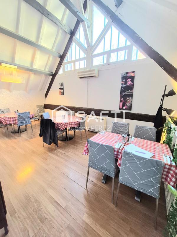 Local commercial - 150 m²