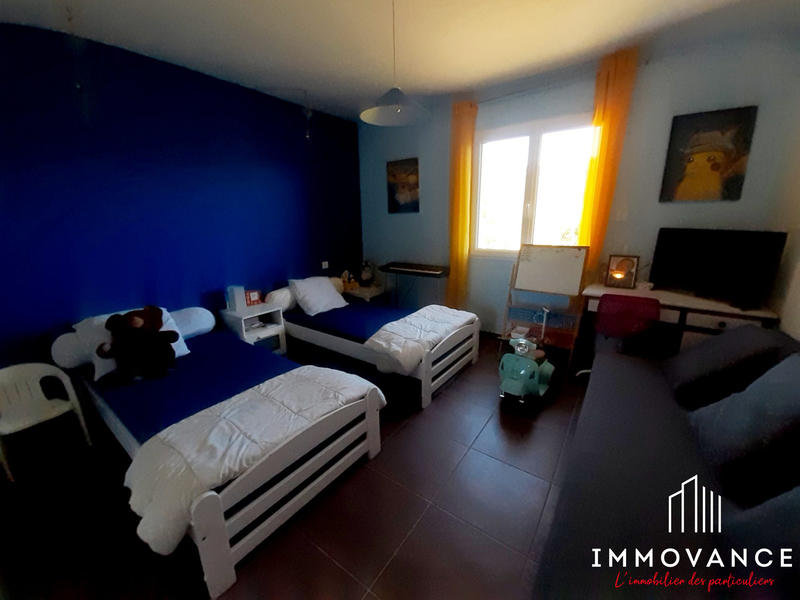 Villa - 196 m² - 7 pièces