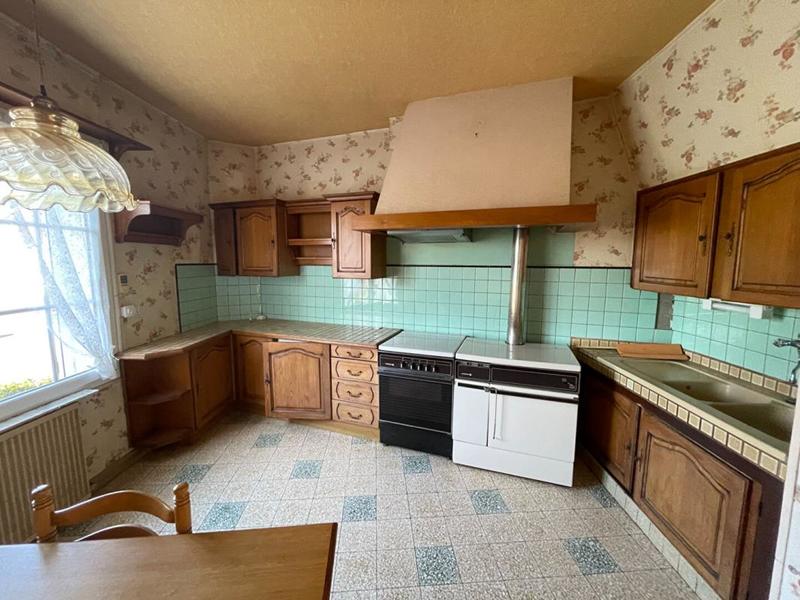 Maison - 165 m² - 8 pièces