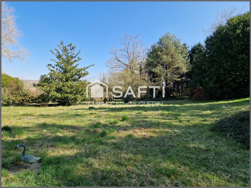 Maison - 340 m² - 11 pièces