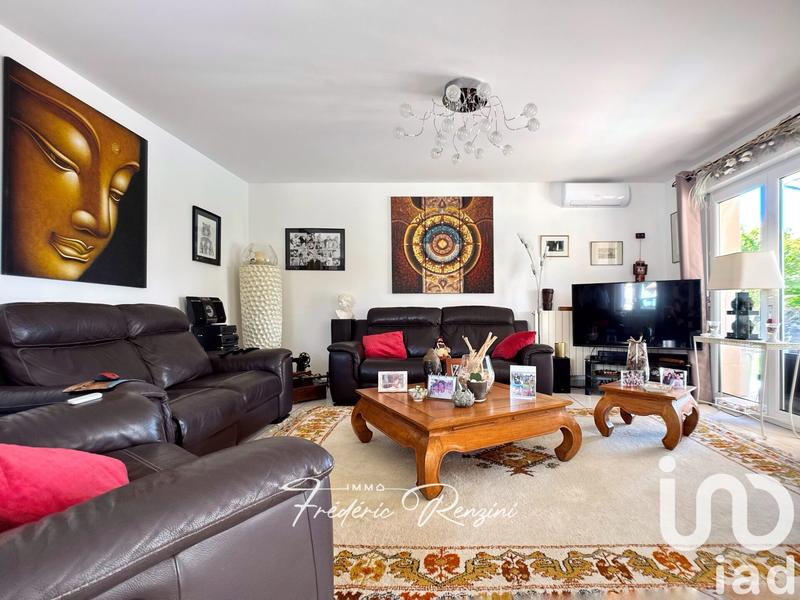 Maison - 122 m² - 6 pièces