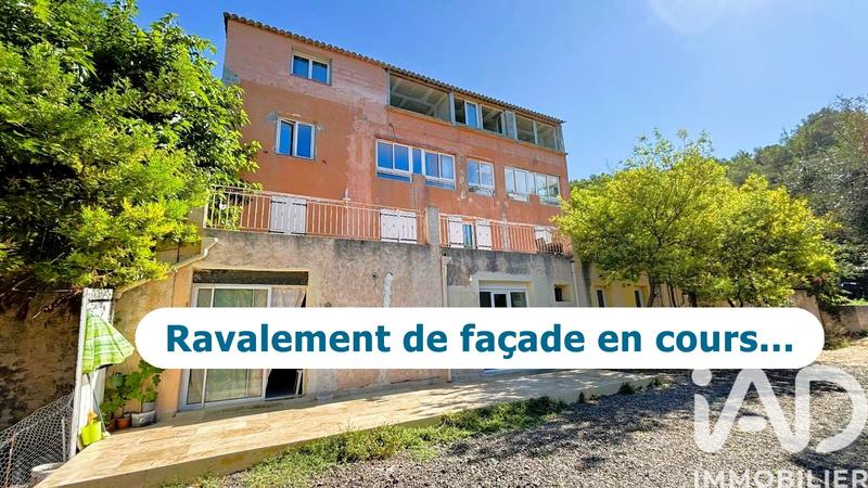 Maison - 485 m² - 27 pièces