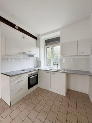 Maison - 99 m² - 4 pièces