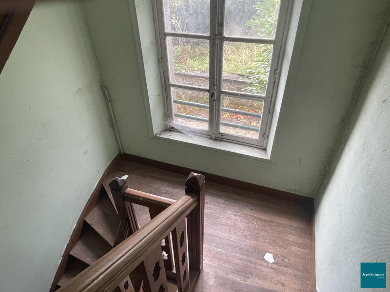 Maison ancienne - 235 m² - 9 pièces