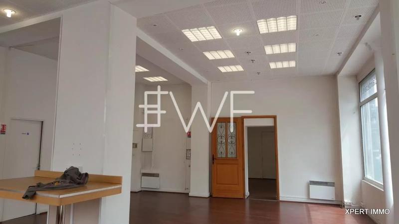 Local d'activité / Entrepôt - 170 m² - 8 pièces