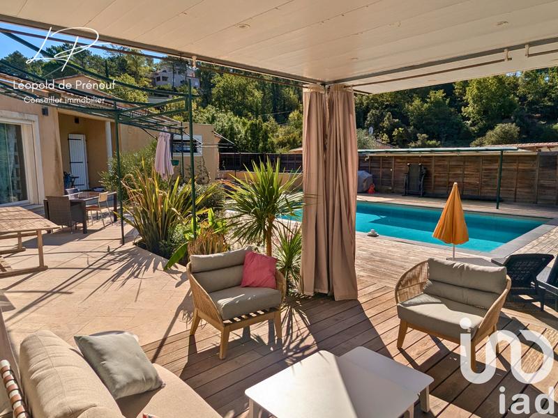 Maison - 350 m² - 15 pièces