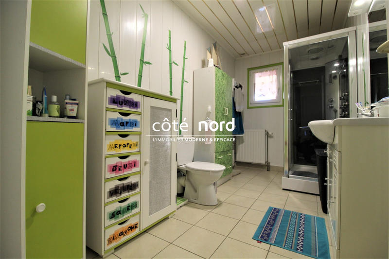 Maison - 325 m² - 8 pièces