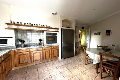 Villa - 129 m² - 6 pièces