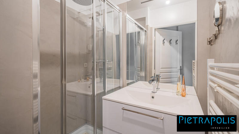 Appartement - 118 m² - 5 pièces