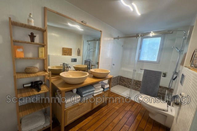 Maison - 145 m² - 5 pièces