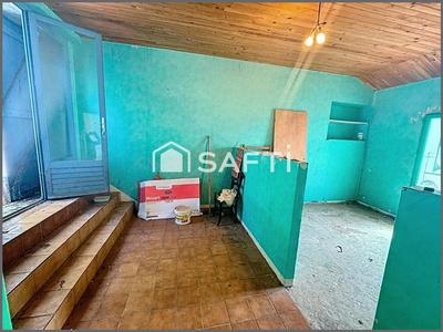 Maison - 207 m² - 7 pièces