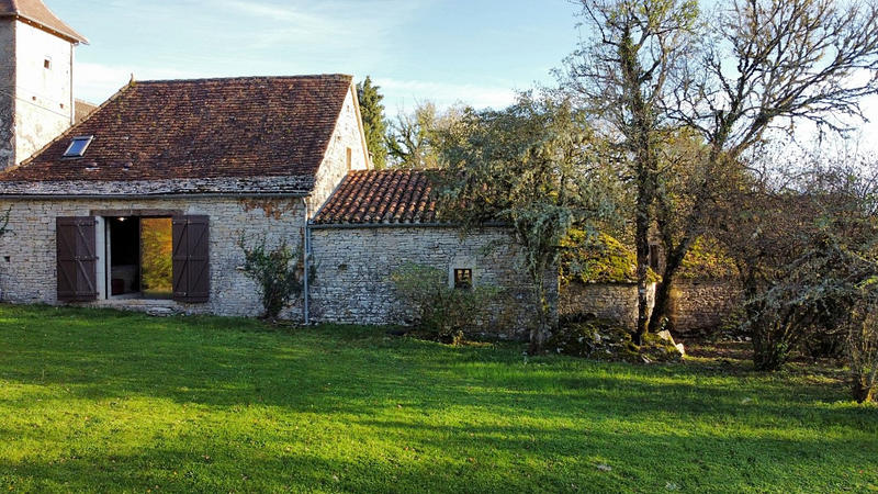 Maison - 200 m² - 7 pièces