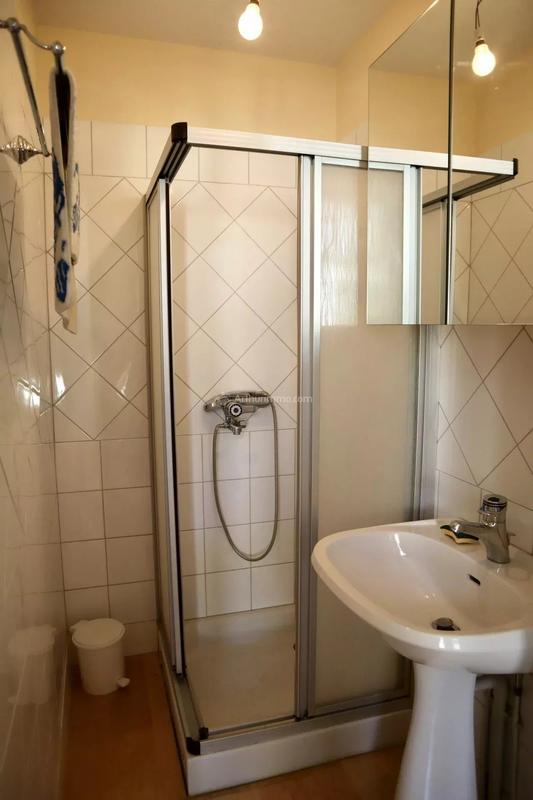 Maison - 275 m² - 10 pièces