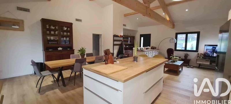 Maison - 150 m² - 4 pièces