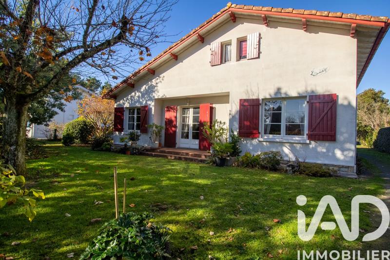 Maison - 120 m² - 6 pièces