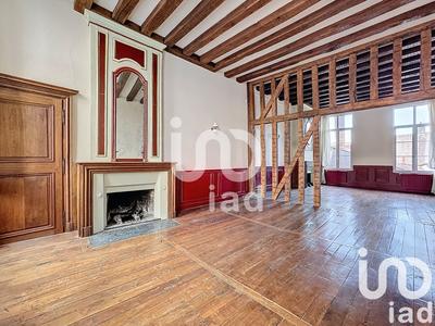 Maison - 238 m² - 8 pièces