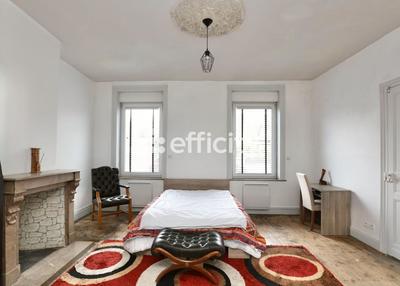 Maison - 178 m² - 6 pièces