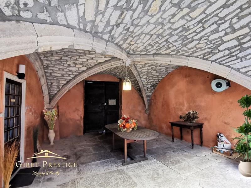 Immeuble - 523 m² - 16 pièces