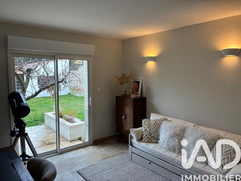 Maison - 177 m² - 8 pièces