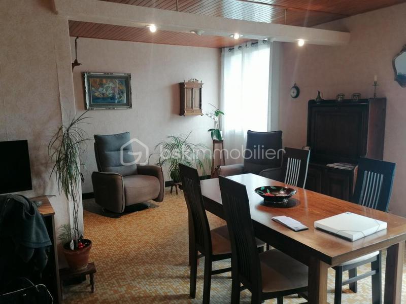 Appartement - 70 m² - 4 pièces