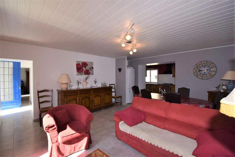 Corps de ferme - 385 m² - 6 pièces