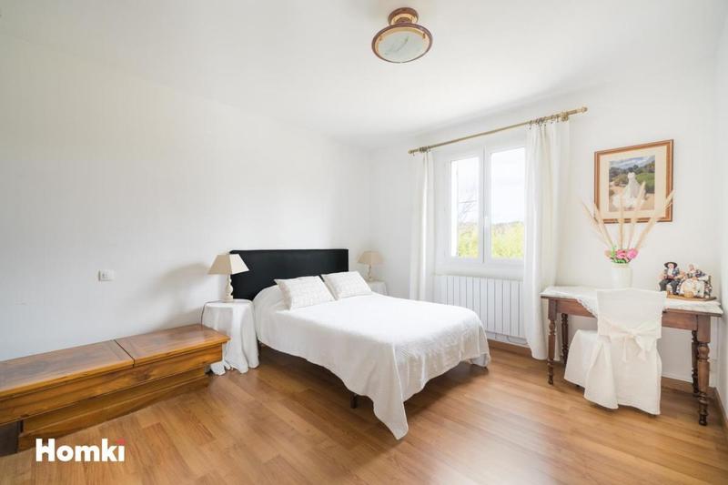 Maison - 142 m² - 7 pièces