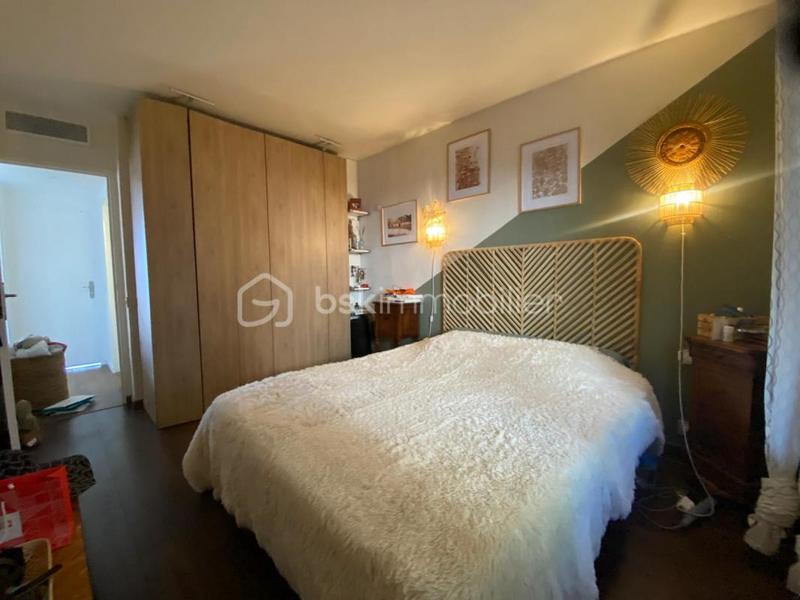 Appartement - 85 m² - 4 pièces