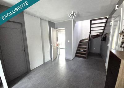 Maison - 97 m² - 5 pièces