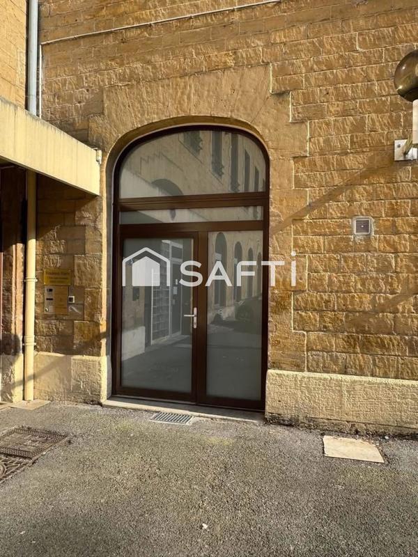 Local commercial - 66 m² - 3 pièces