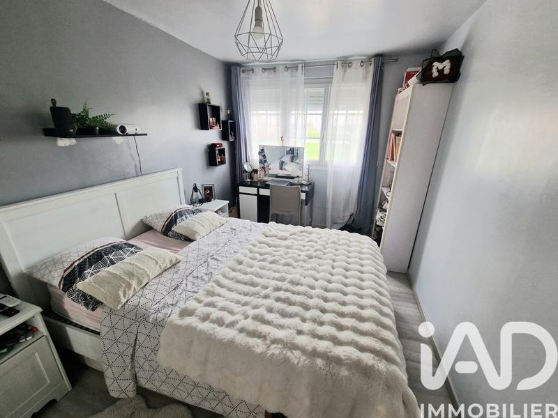Maison - 92 m² - 4 pièces
