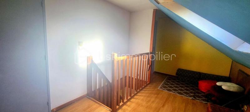 Maison traditionnelle - 118 m² - 6 pièces